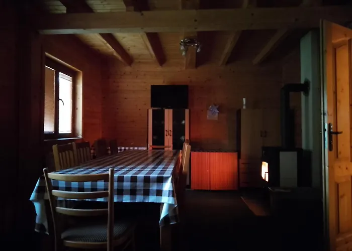 Сasa de vacaciones Komposesorátny Dom Kalameny